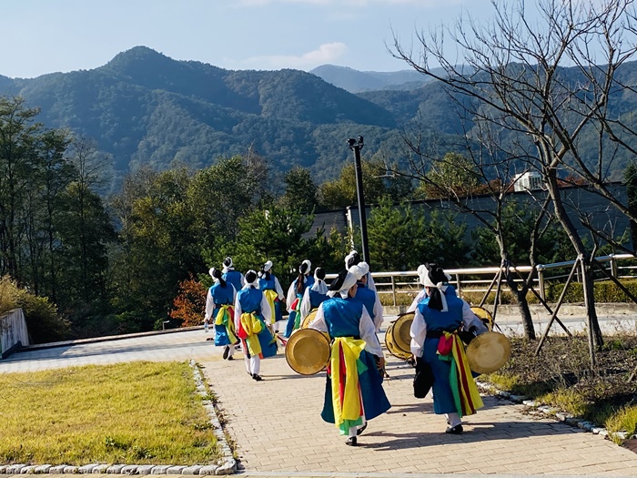 445f9636eefc51d5bf622a795cc0d1ba_1761718